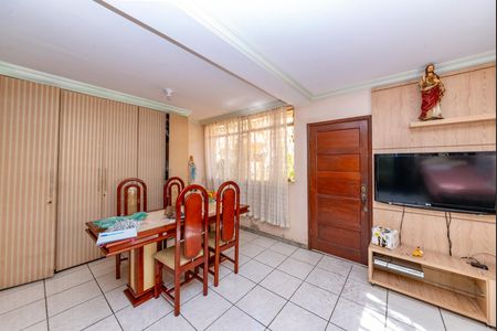 Casa de condomínio à venda com 91m², 4 quartos e 1 vaga Casa de condomínio à venda com 91m², 4 quartos e 1 vagaSala