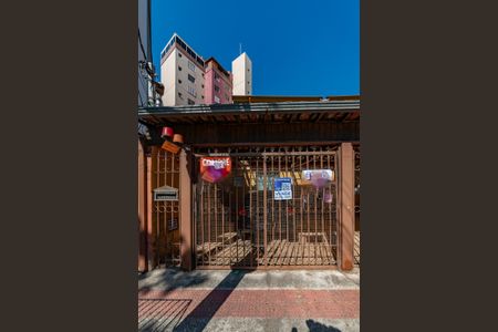 Casa de condomínio à venda com 91m², 4 quartos e 1 vaga Casa de condomínio à venda com 91m², 4 quartos e 1 vagaFachada