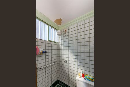 Casa de condomínio à venda com 91m², 4 quartos e 1 vaga Casa de condomínio à venda com 91m², 4 quartos e 1 vagaBanheiro da Suíte