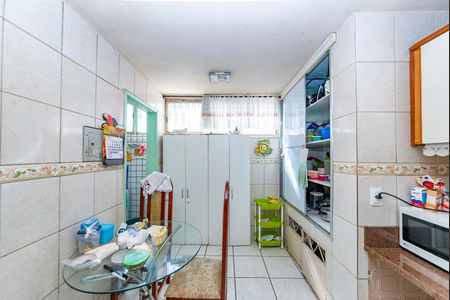 Casa de condomínio à venda com 91m², 4 quartos e 1 vaga Casa de condomínio à venda com 91m², 4 quartos e 1 vagaCozinha