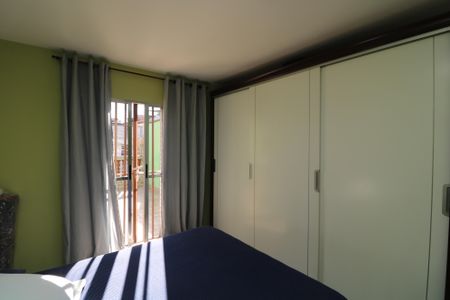 Casa à venda com 140m², 2 quartos e 2 vagasQuarto