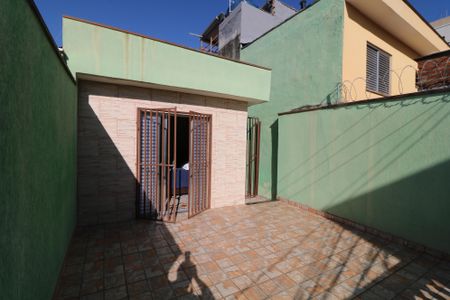 Casa à venda com 140m², 2 quartos e 2 vagasVaranda do Quarto