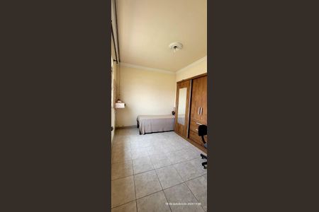 Casa à venda com 250m², 3 quartos e 1 vaga