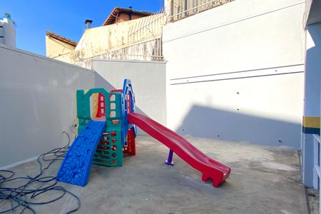 Apartamento à venda com 157m², 3 quartos e 2 vagas Apartamento à venda com 157m², 3 quartos e 2 vagasÁrea comum - Playground