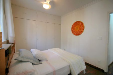 Apartamento à venda com 157m², 3 quartos e 2 vagasSuite