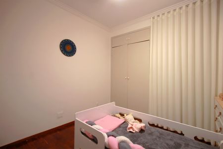 Apartamento à venda com 157m², 3 quartos e 2 vagasQuarto 2