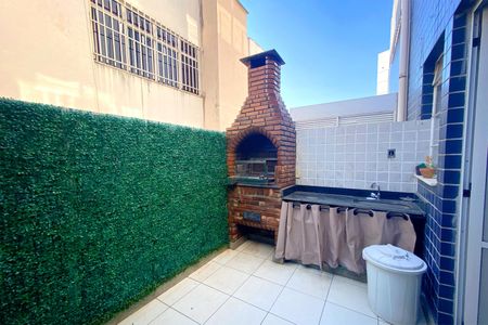 Apartamento à venda com 157m², 3 quartos e 2 vagas Apartamento à venda com 157m², 3 quartos e 2 vagasVaranda