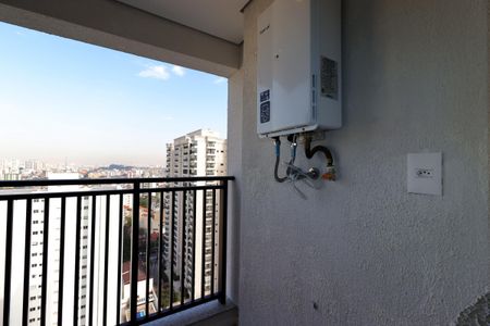 Apartamento para alugar com 93m², 3 quartos e 2 vagasSacada da Área de Serviço