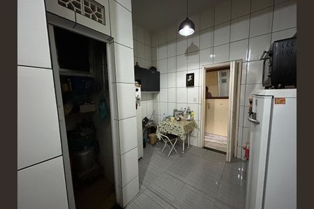 Apartamento à venda com 57m², 2 quartos e 1 vagaCozinha