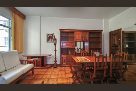 Apartamento à venda com 76m², 2 quartos e 1 vagaSala