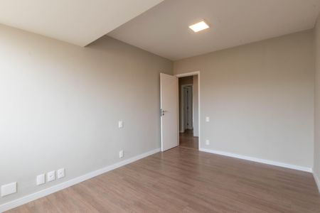 Apartamento à venda com 169m², 4 quartos e 2 vagasQuarto 2