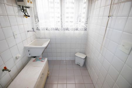 Apartamento à venda com 68m², 2 quartos e 2 vagasÁrea de Serviço