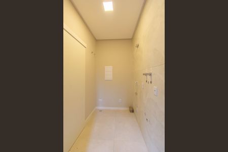 Casa à venda com 118m², 3 quartos e 2 vagas Casa à venda com 118m², 3 quartos e 2 vagasBanheiro