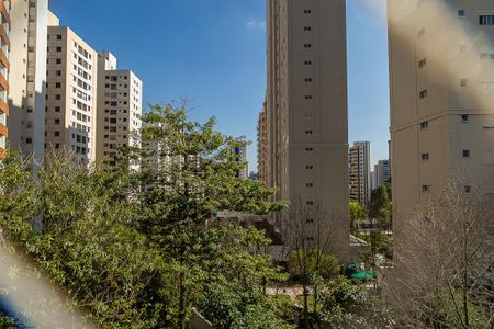 Apartamento à venda com 116m², 3 quartos e 2 vagasVista da Suíte 1