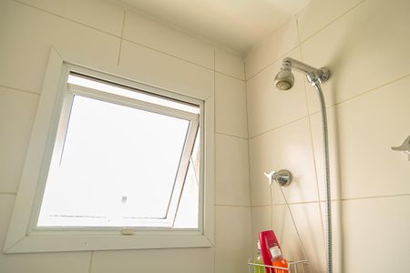 Apartamento à venda com 116m², 3 quartos e 2 vagasBanheiro da Suíte 1 - Chuveiro