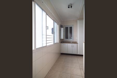 Apartamento à venda com 99m², 3 quartos e 2 vagas Apartamento à venda com 99m², 3 quartos e 2 vagasÁrea de Serviço
