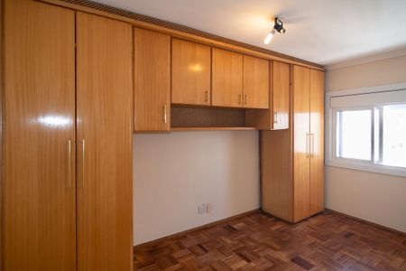 Apartamento à venda com 99m², 3 quartos e 2 vagas Apartamento à venda com 99m², 3 quartos e 2 vagasQuarto 3