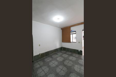 Casa à venda com 290m², 5 quartos e 4 vagas Casa à venda com 290m², 5 quartos e 4 vagasÁrea privativa