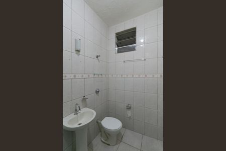 Casa à venda com 290m², 5 quartos e 4 vagas Casa à venda com 290m², 5 quartos e 4 vagasBanheiro