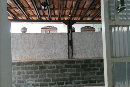 Casa à venda com 290m², 5 quartos e 4 vagas Casa à venda com 290m², 5 quartos e 4 vagasVista