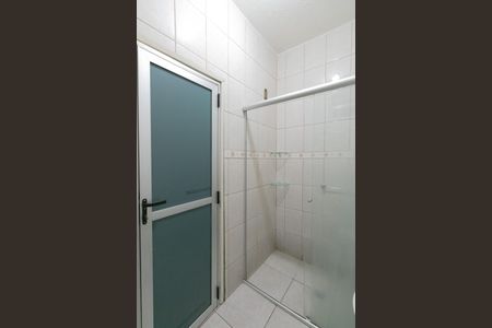 Casa à venda com 290m², 5 quartos e 4 vagas Casa à venda com 290m², 5 quartos e 4 vagasBanheiro