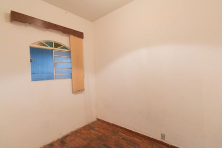 Casa à venda com 290m², 5 quartos e 4 vagas Casa à venda com 290m², 5 quartos e 4 vagasQuarto 4