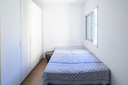 Apartamento à venda com 185m², 3 quartos e 2 vagas Apartamento à venda com 185m², 3 quartos e 2 vagasQuarto 2