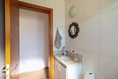 Apartamento à venda com 185m², 3 quartos e 2 vagas Apartamento à venda com 185m², 3 quartos e 2 vagasBanheiro Social