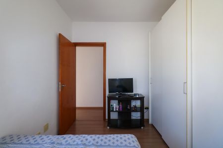 Apartamento à venda com 185m², 3 quartos e 2 vagas Apartamento à venda com 185m², 3 quartos e 2 vagasQuarto 2