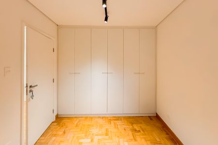 Apartamento à venda com 123m², 3 quartos e 1 vagaQuarto 1 - Armários