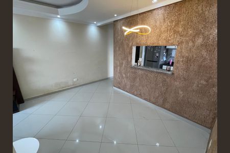Apartamento à venda com 70m², 3 quartos e 1 vaga Apartamento à venda com 70m², 3 quartos e 1 vagaSala de Jantar