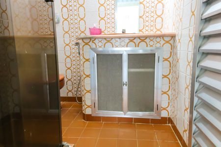 Casa de condomínio à venda com 65m², 3 quartos e sem vaga Casa de condomínio à venda com 65m², 3 quartos e sem vagaBanheiro Social