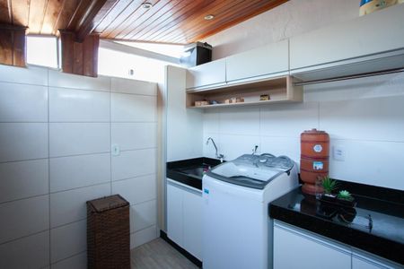 Apartamento à venda com 62m², 2 quartos e 1 vaga Apartamento à venda com 62m², 2 quartos e 1 vagaÁrea de Serviço e Privativa