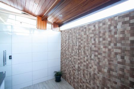 Apartamento à venda com 62m², 2 quartos e 1 vaga Apartamento à venda com 62m², 2 quartos e 1 vagaÁrea de Serviço e Privativa