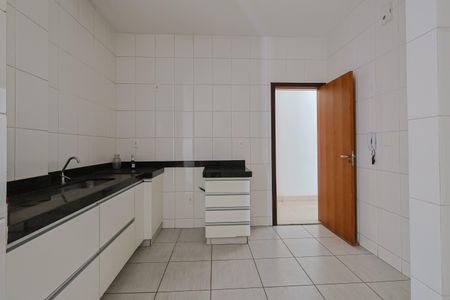 Apartamento à venda com 140m², 3 quartos e 2 vagasCozinha