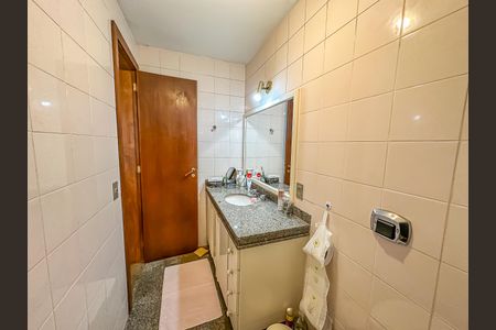 Apartamento à venda com 139m², 3 quartos e 2 vagasBanheiro da Suíte