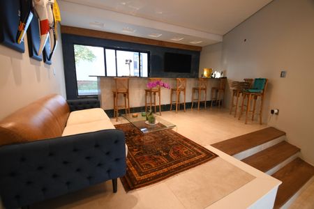 Casa à venda com 630m², 4 quartos e 8 vagasSala 3