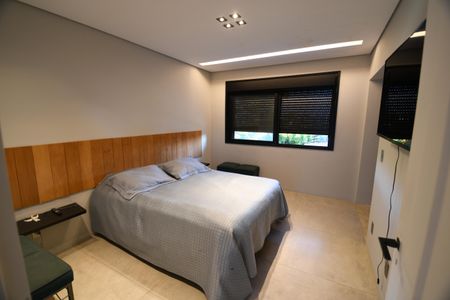 Casa à venda com 630m², 4 quartos e 8 vagasSuíte 1