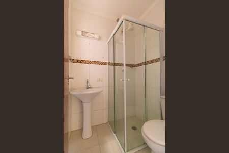 Casa à venda com 311m², 6 quartos e 6 vagas Casa à venda com 311m², 6 quartos e 6 vagasBanheiro 01