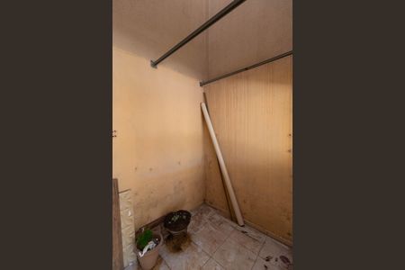 Casa à venda com 311m², 6 quartos e 6 vagas Casa à venda com 311m², 6 quartos e 6 vagasÁrea comum