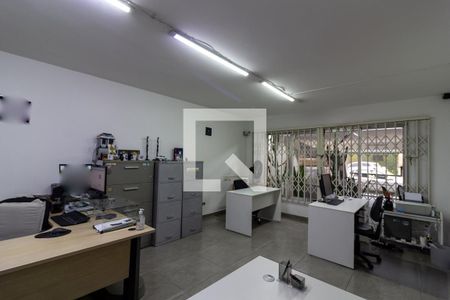 Casa à venda com 8 quartos, 270m² em Campo Belo, São Paulo