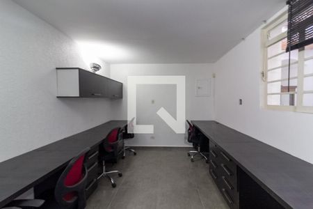 Casa à venda com 8 quartos, 270m² em Campo Belo, São Paulo