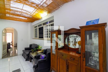 Casa à venda com 8 quartos, 270m² em Campo Belo, São Paulo