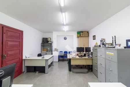 Casa à venda com 8 quartos, 270m² em Campo Belo, São Paulo