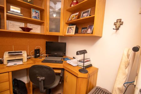 Apartamento à venda com 145m², 3 quartos e 2 vagas Apartamento à venda com 145m², 3 quartos e 2 vagasQuarto 2