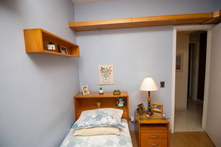 Apartamento à venda com 145m², 3 quartos e 2 vagas Apartamento à venda com 145m², 3 quartos e 2 vagasQuarto 1