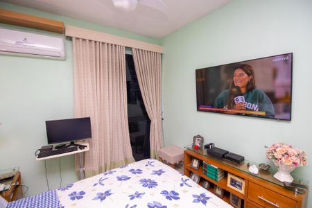 Apartamento à venda com 145m², 3 quartos e 2 vagas Apartamento à venda com 145m², 3 quartos e 2 vagasSuíte