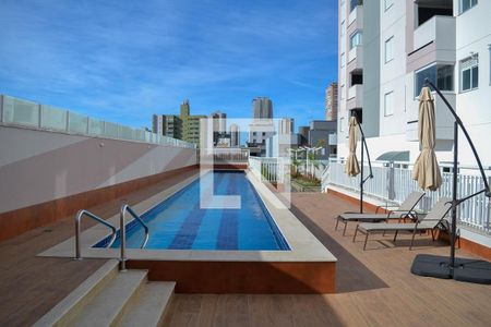 Apartamento à venda com 58m², 2 quartos e 2 vagas Apartamento à venda com 58m², 2 quartos e 2 vagasÁrea comum - Piscina