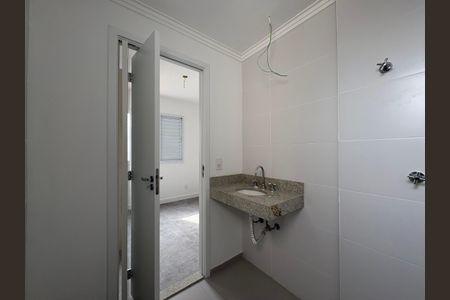 Apartamento à venda com 58m², 2 quartos e 2 vagas Apartamento à venda com 58m², 2 quartos e 2 vagasBanheiro da Suíte 2