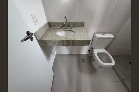 Apartamento à venda com 58m², 2 quartos e 2 vagas Apartamento à venda com 58m², 2 quartos e 2 vagasBanheiro Social